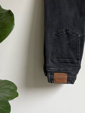 Denim Forum High Rise Washed Black Slim Jeans Raw Hem Size 29